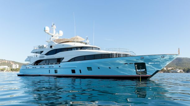 €1M Price Reduction on 44m Benetti Vision 145' Superyacht Checkmate 