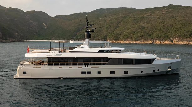 39m Admiral Yachts Custom Superyacht Sun Prince for Sale 