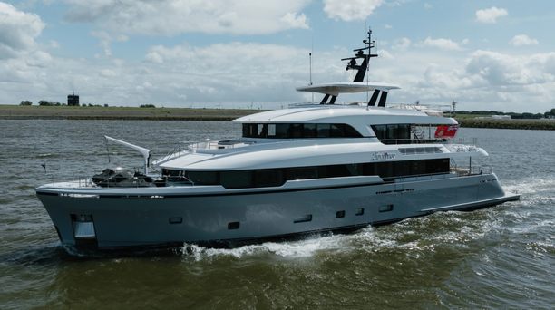 37m Moonen 122 Martinique Superyacht Lollipop to Make World Debut at Monaco Yacht Show 2026