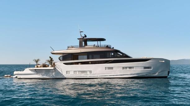 WATCH: Azimut Shares First Interior Images of the 26m Seadeck 9 Before Cannes Debut