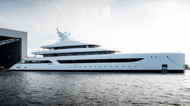 89m Feadship Superyacht Milky Way (Project 828) Launched in Amsterdam 