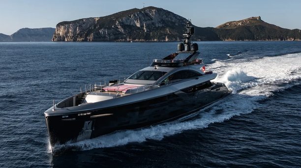Major €3.5M Price Drop on 50m Rossinavi Superyacht Flying Dagger III