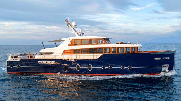 24m Picchiotti Motor Yacht Gentleman Delivered as Historic Italian Brand Returns to the Water