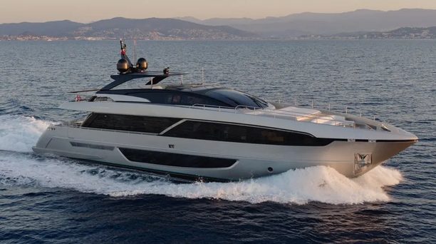 30m Riva 100' Corsaro Motor Yacht M for Sale