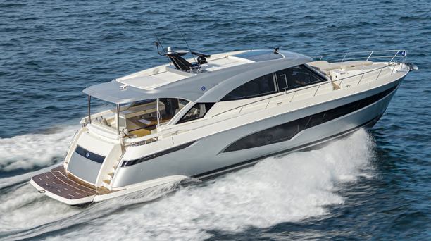 21m Riviera 6200 Sport Yacht Platinum Edition to Make US Debut at FLIBS 2026