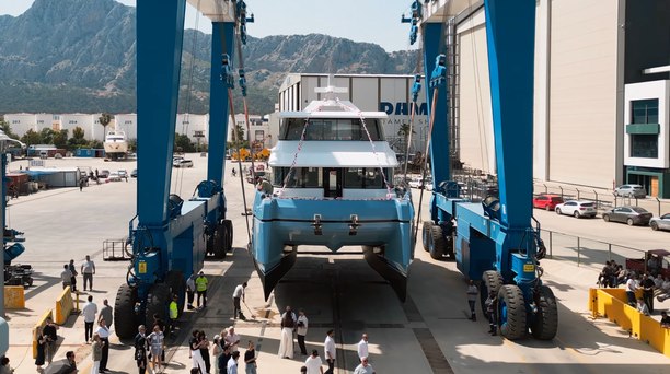 WATCH: First Bering BC60 Explorer Catamaran Launched