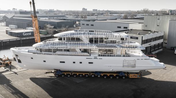 VIDEO: Ninth Moonen 122 Martinique Yacht Progresses with Hull and Superstructure Joining