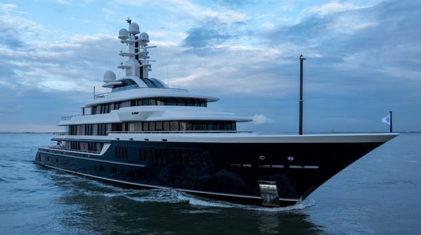 Watch the 26-Month Refit of 79m Superyacht Moonstone (Ex-Albatross) at Damen Yachting