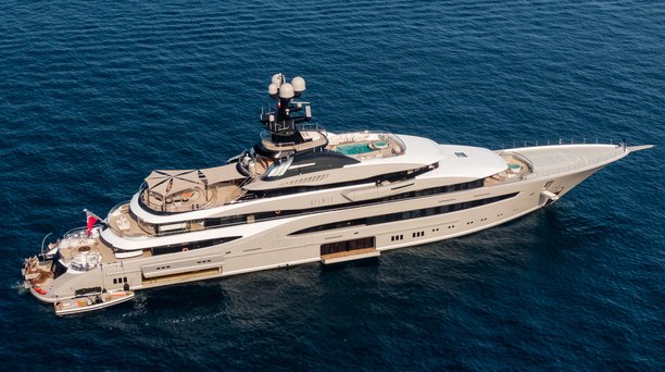10 Standout Yachts That Hit the Market This Week