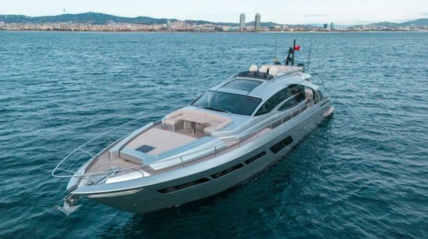 26m Pershing 8X Motor Yacht Survivor Sold