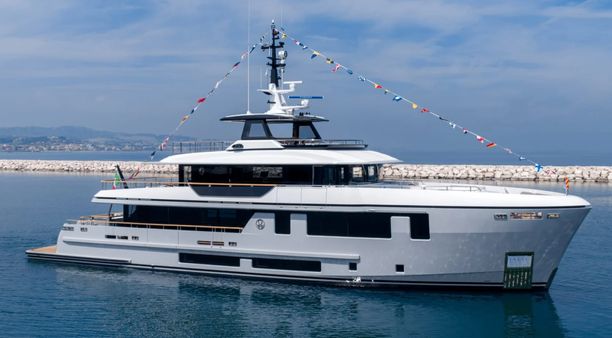 35m Cantiere delle Marche Deep Blue 115 Explorer Yacht Octopus Delivered