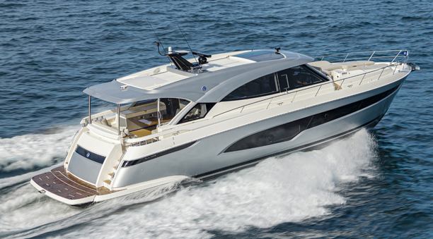21m Riviera 6200 Sport Yacht Platinum Edition to Make US Debut at FLIBS 2026