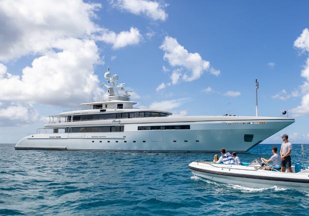 Tender for Esmeralda II