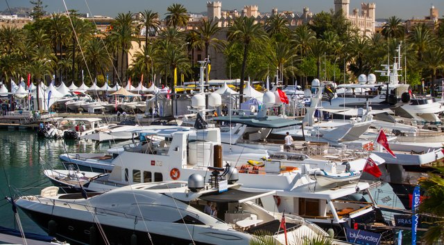 Yachts in Marina Moll Vell harbour