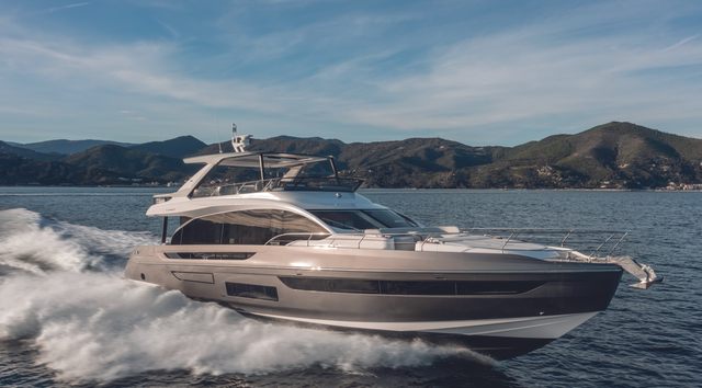 Azimut Fly 72 review