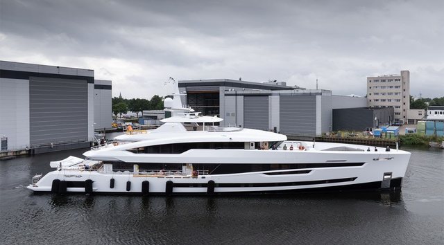 SANTOSHA: Heesen Yachts First 57m Series