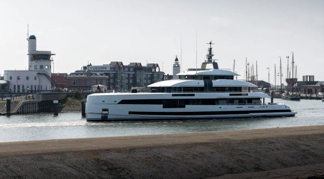 57m Heesen Superyacht Project Setteesettanta Prepares for Sea Trials 