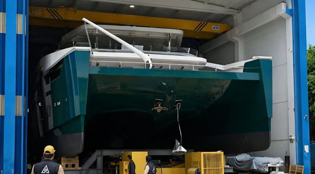 27m Sunpower-Alva 90 Solar Electric Catamaran Amantis 7 Prepares for Sea Trials