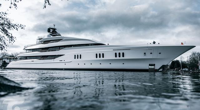 Feadship’s 71.5m superyacht VANISH embarks on sea trials