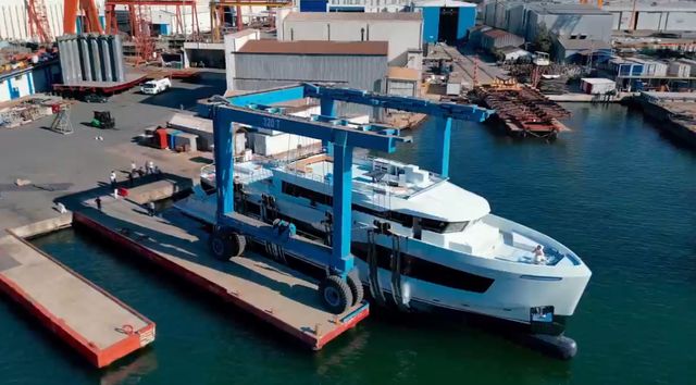 WATCH: Second Numarine 40MXP Explorer Yacht Mitan Successfully Launched
