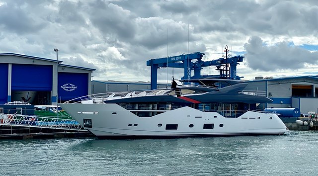 35m Sunseeker 116 Superyacht Out Of The Blue Listed For Sale