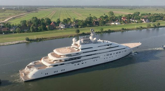 OPERA: Lurssen's Superyacht Embarks on Sea Trials