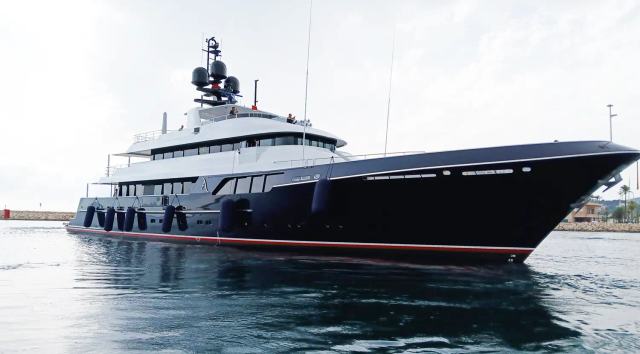WATCH: 46m Cheoy Lee Explorer Yacht Avalon 101 Relaunched 