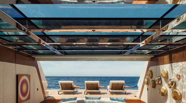 Sanlorenzo superyacht Silver Fox beach club lounge 