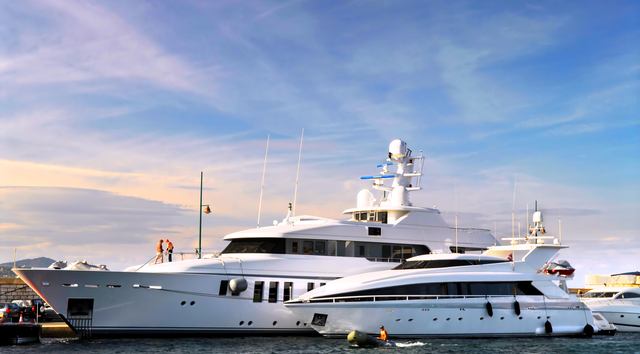 When is a Boat a Yacht? The 24-Meter Distinction
                                                                    