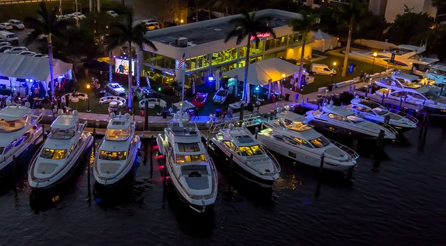 MarineMax Posts Strong Q2 Results as Superyacht Strategy Offsets Margin Pressure