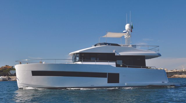 Latest Sundeck 580 promises performance at sea