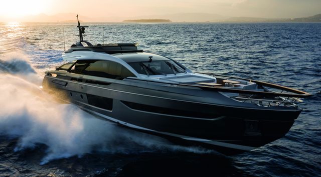 Azimut S10 review