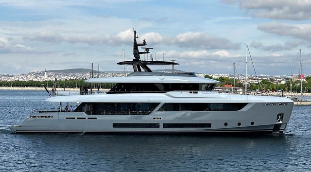 35m Mengi Yay Atlante Classic 35 Superyacht Cabana Wins at The International Yacht & Aviation Awards 2026