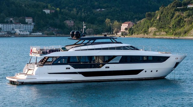 30m Ferretti Yachts Ferretti 1000 Motor Yacht Isotta Sold