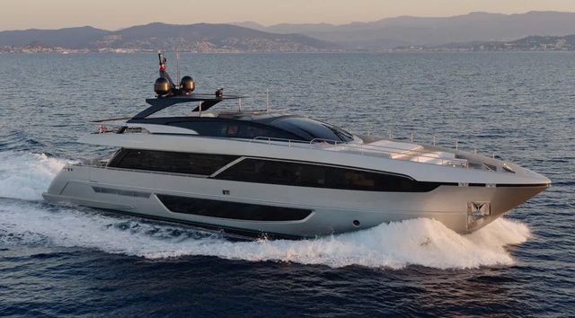 30m Riva 100' Corsaro Motor Yacht M for Sale