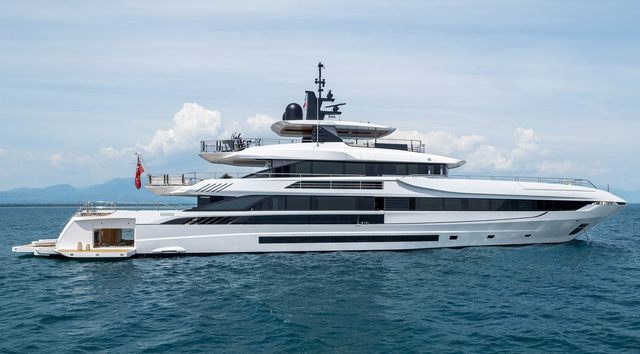 VIDEO: Mangusta Launch Fifth Oceano 50 Superyacht FELICITÁ   