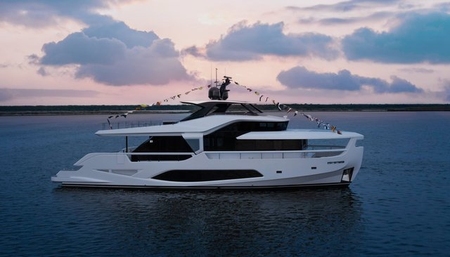  yacht for Charter             