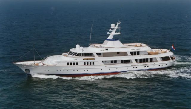  yacht for Charter             