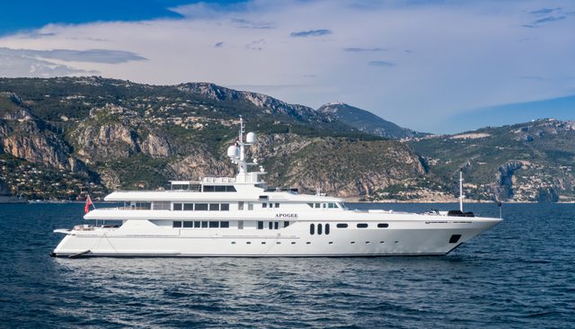  Apogee                                     yacht for Charter             