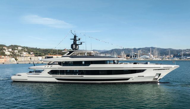  Infinity                                     yacht for Charter             