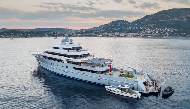  yacht for Charter             