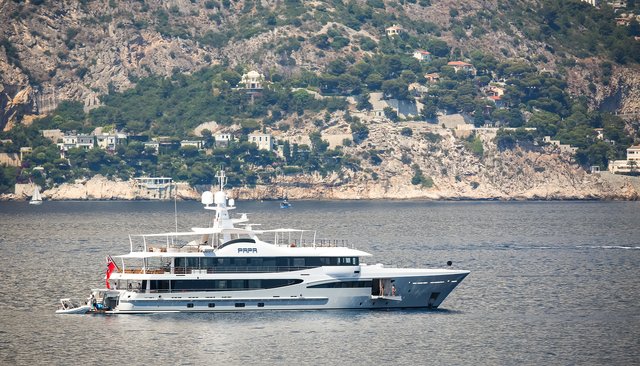  Papa                                     yacht for Charter             