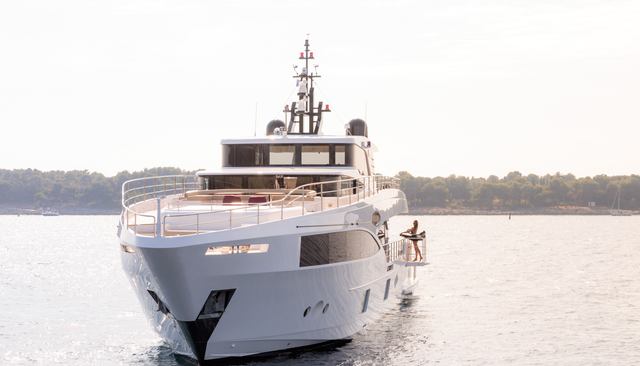  Santosh                                     yacht for Charter             