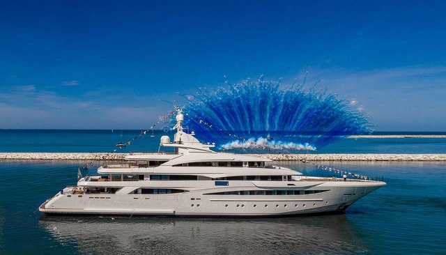  yacht for Charter             