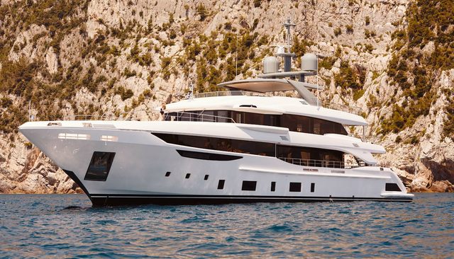  Emuna                                     yacht for Charter             