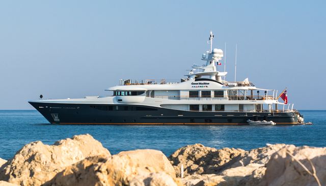 Top 10 Must-See Yachts at Fort Lauderdale International Boat Show 2025