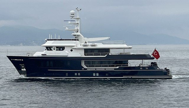  yacht for Charter             