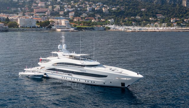  yacht for Charter             