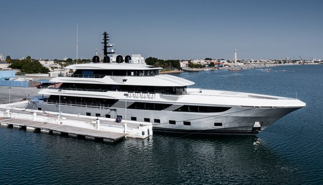  yacht for Charter             