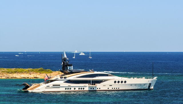  Lady M                                     yacht for Charter             